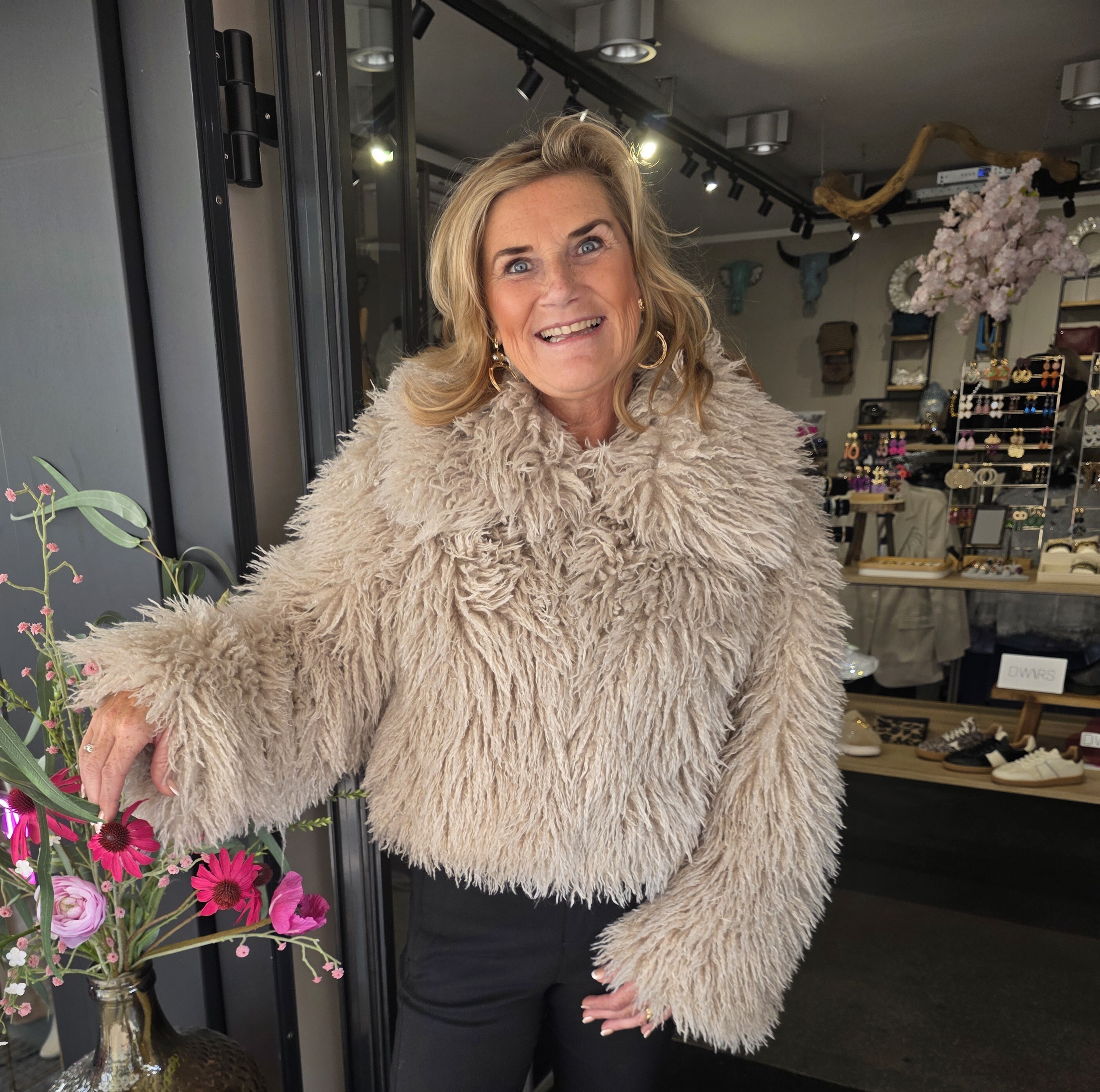 JAS FLUFFY CREME LINDA