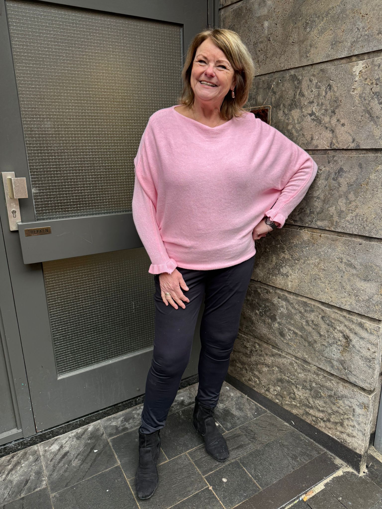 TRUI LADY VLEERMUIS MOUW ROZE