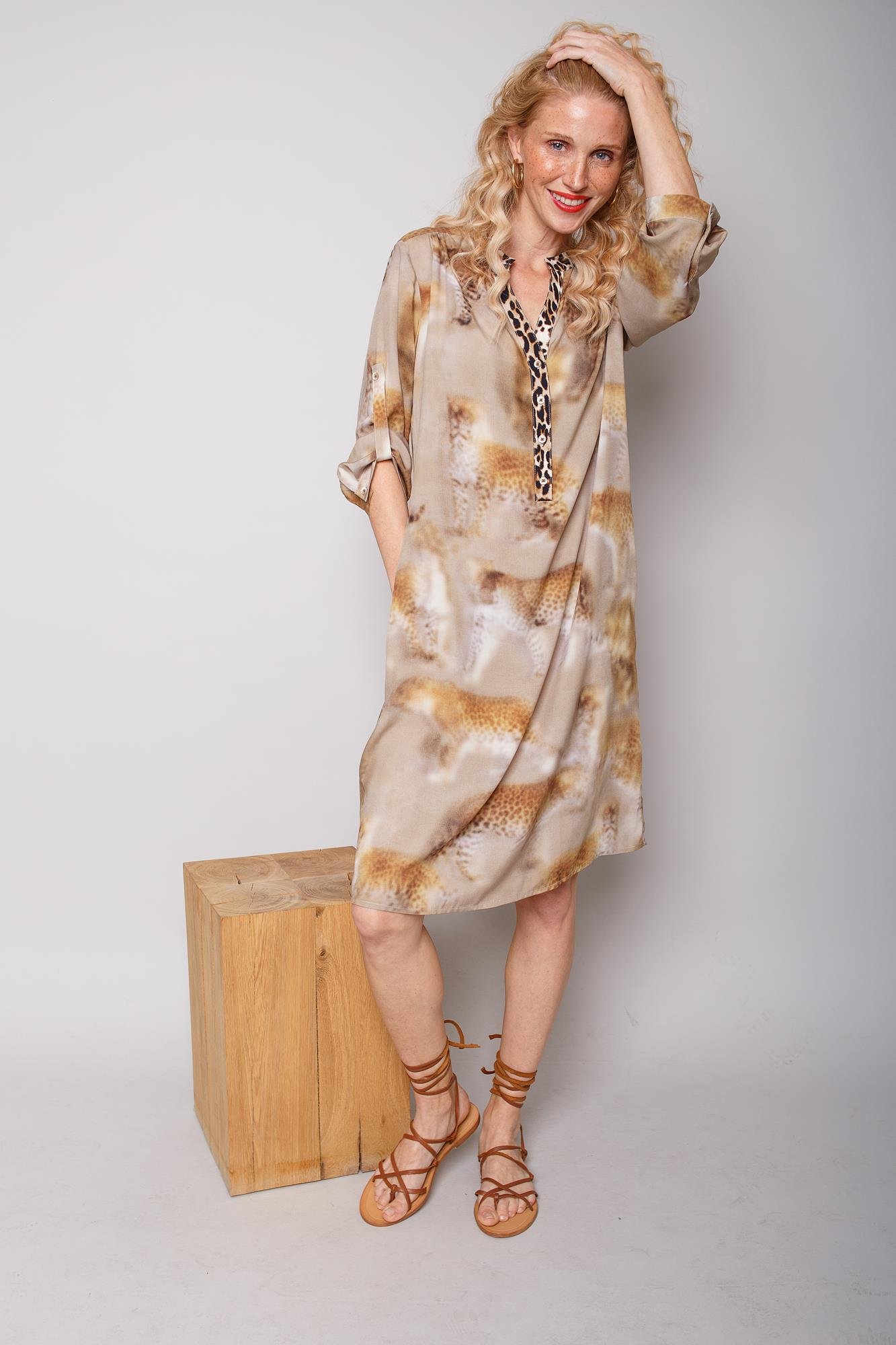 JURK 790/COGNAC  LEOPARD VAN EMILY VAN DEN BERGH
